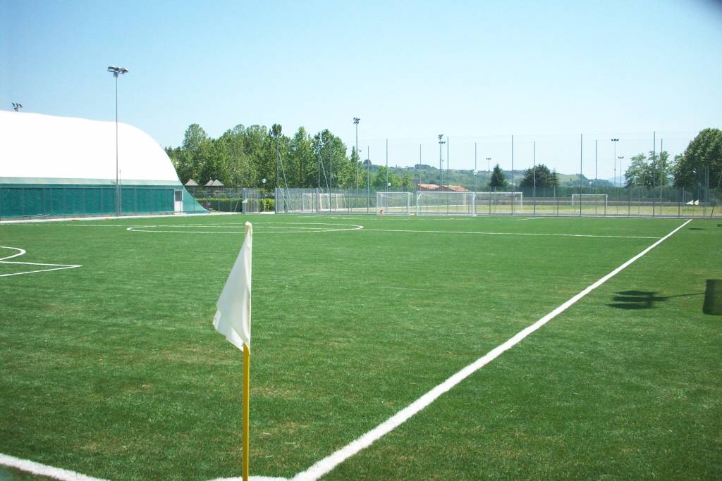 CALCIOTTO IN ERBA SINTETICA 1