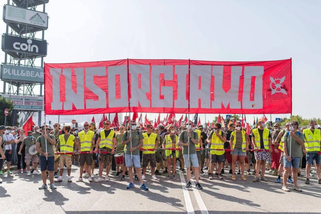 Lavoro, salario minimo, tempo rubato e informazione - Intervista a Simone Fana 1 gkn